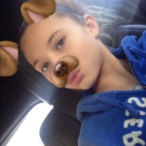 Meet your Posher, Allison